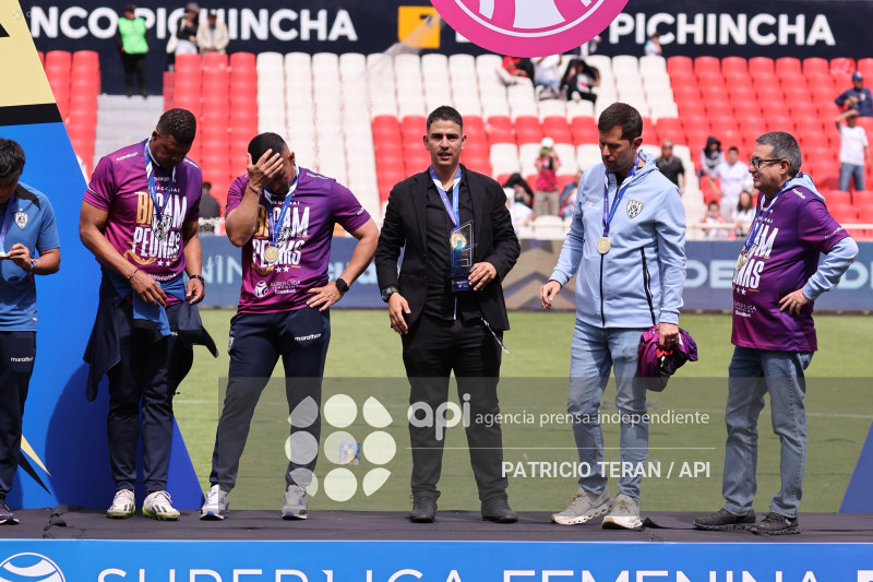 FBL FINAL SUPERLIGA FEMENINA DRAGONAS IDV VS GUERRERAS ALBAS LDU