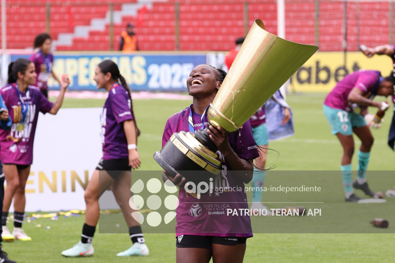 FBL FINAL SUPERLIGA FEMENINA DRAGONAS IDV VS GUERRERAS ALBAS LDU
