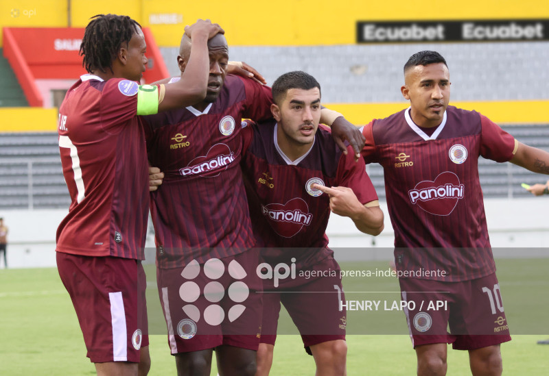 FBL LIGAECUABET VINOTINTO VS MANTA