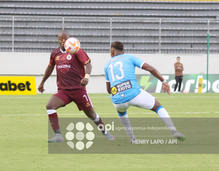 FBL LIGAECUABET VINOTINTO VS MANTA