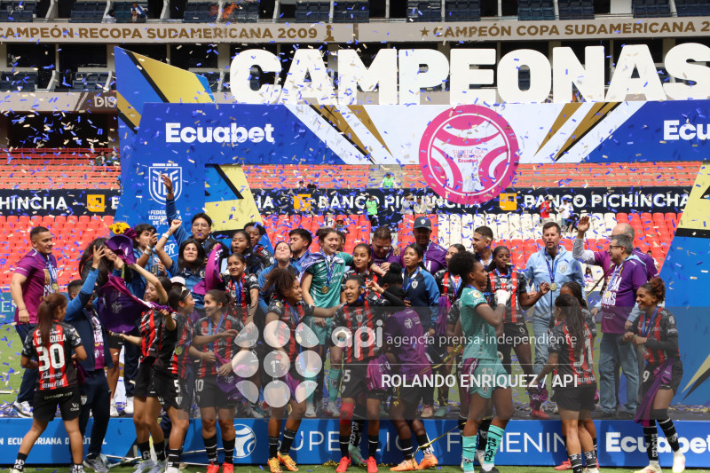 FBL FINAL SUPERLIGA FEMENINA DRAGONAS IDV VS GUERRERAS ALBAS LDU