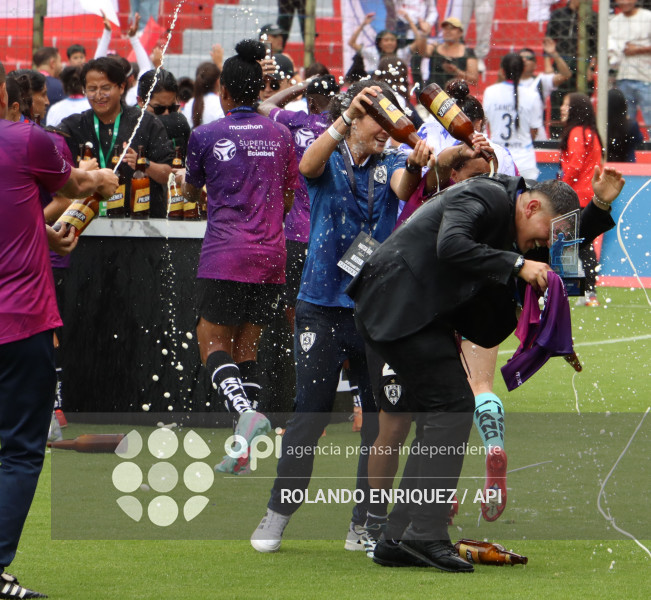 FBL FINAL SUPERLIGA FEMENINA DRAGONAS IDV VS GUERRERAS ALBAS LDU
