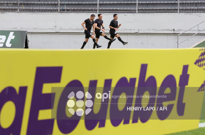 FBL LIGAECUABET VINOTINTO VS MANTA