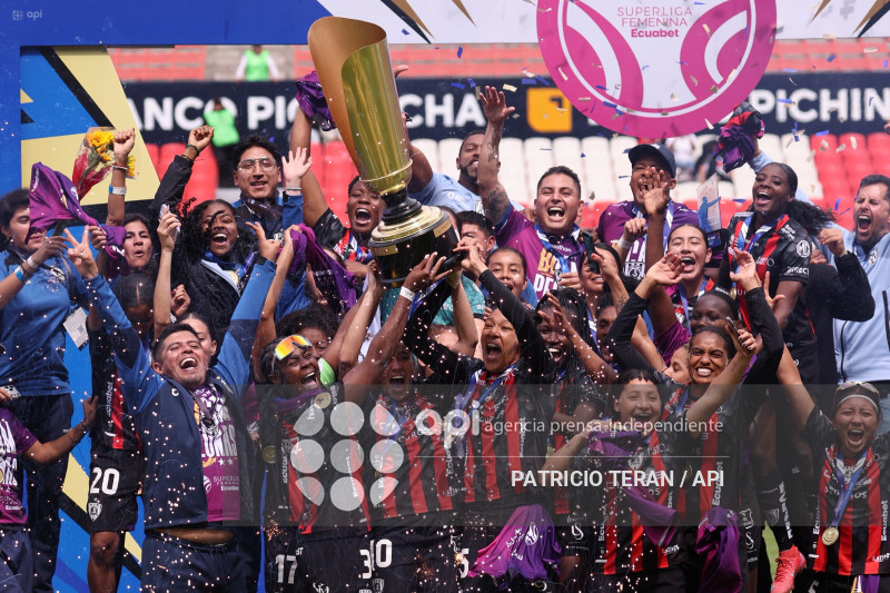 FBL FINAL SUPERLIGA FEMENINA DRAGONAS IDV VS GUERRERAS ALBAS LDU