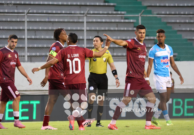 FBL LIGAECUABET VINOTINTO VS MANTA