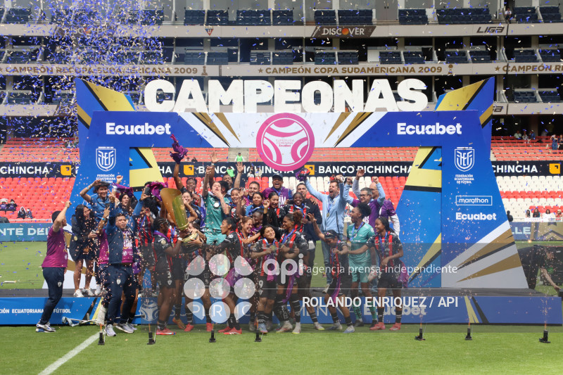 FBL FINAL SUPERLIGA FEMENINA DRAGONAS IDV VS GUERRERAS ALBAS LDU