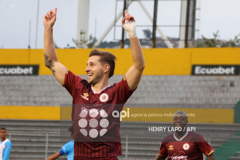 FBL LIGAECUABET VINOTINTO VS MANTA