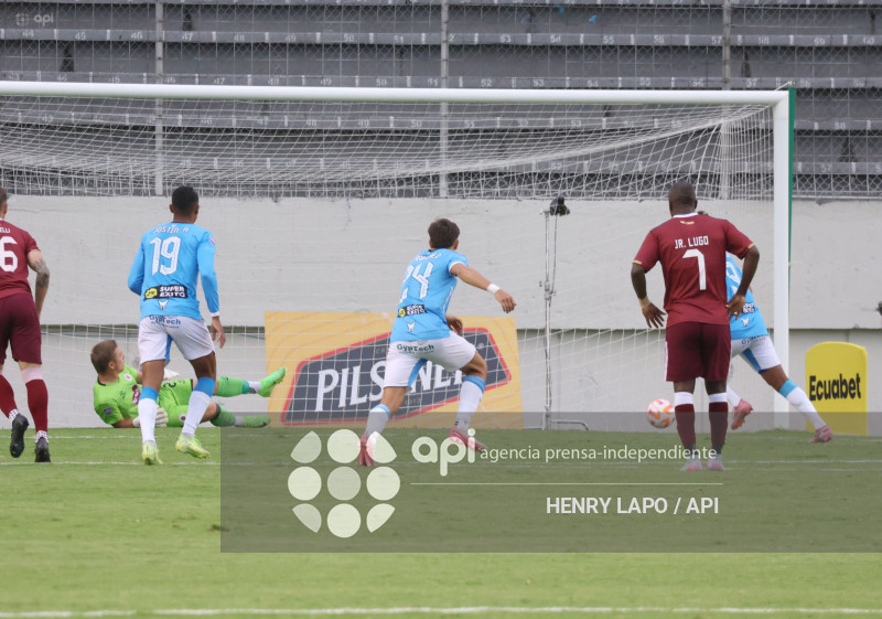 FBL LIGAECUABET VINOTINTO VS MANTA