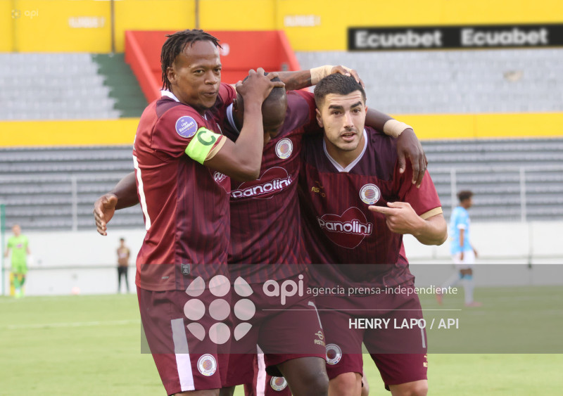 FBL LIGAECUABET VINOTINTO VS MANTA