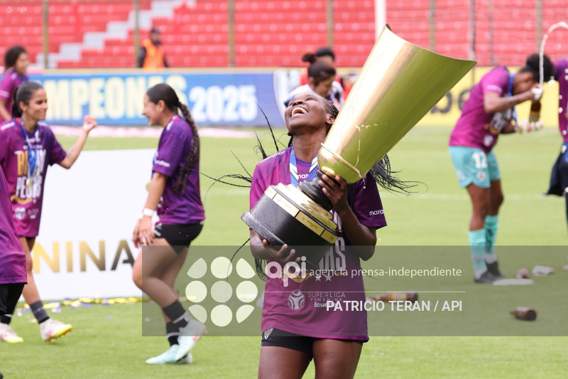 FBL FINAL SUPERLIGA FEMENINA DRAGONAS IDV VS GUERRERAS ALBAS LDU