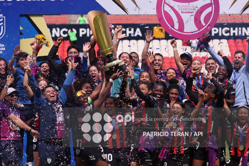 FBL FINAL SUPERLIGA FEMENINA DRAGONAS IDV VS GUERRERAS ALBAS LDU