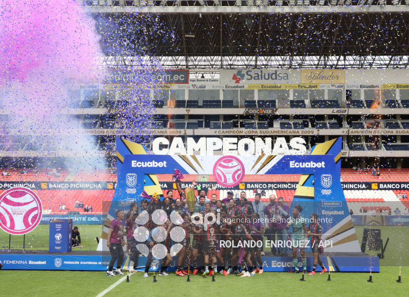 FBL FINAL SUPERLIGA FEMENINA DRAGONAS IDV VS GUERRERAS ALBAS LDU