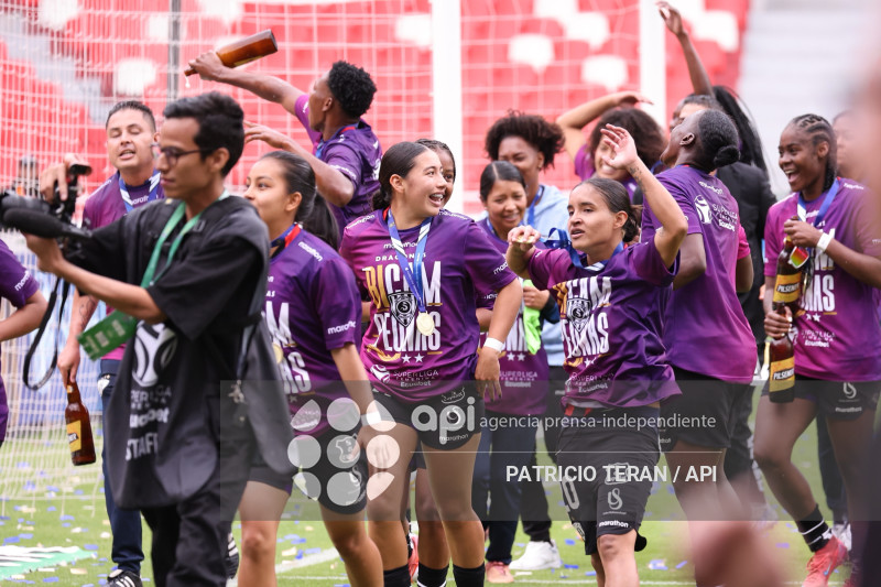 FBL FINAL SUPERLIGA FEMENINA DRAGONAS IDV VS GUERRERAS ALBAS LDU