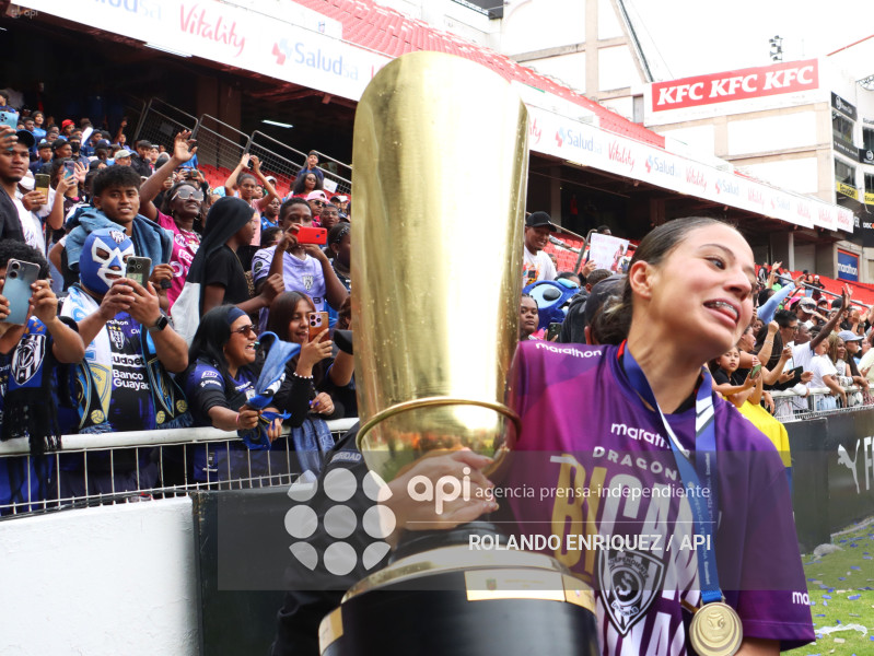 FBL FINAL SUPERLIGA FEMENINA DRAGONAS IDV VS GUERRERAS ALBAS LDU
