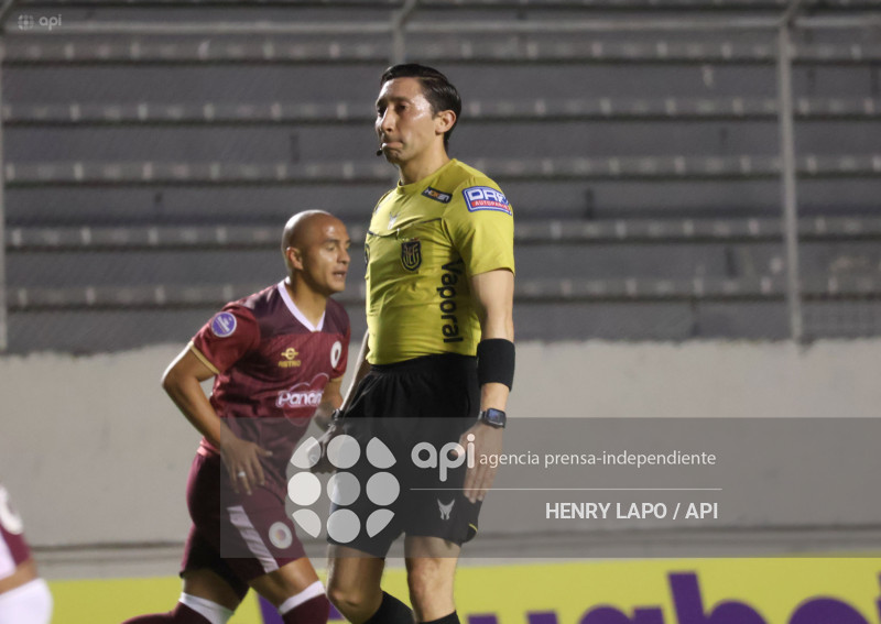 FBL LIGAECUABET VINOTINTO VS MANTA