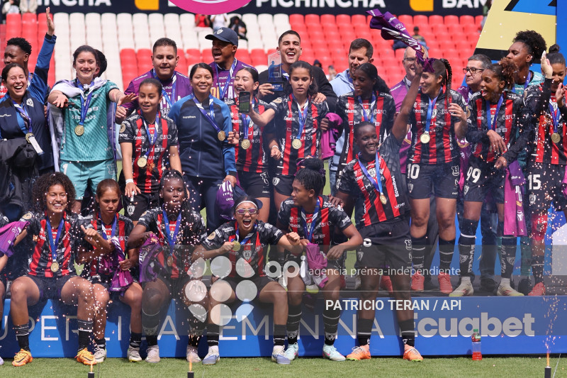 FBL FINAL SUPERLIGA FEMENINA DRAGONAS IDV VS GUERRERAS ALBAS LDU