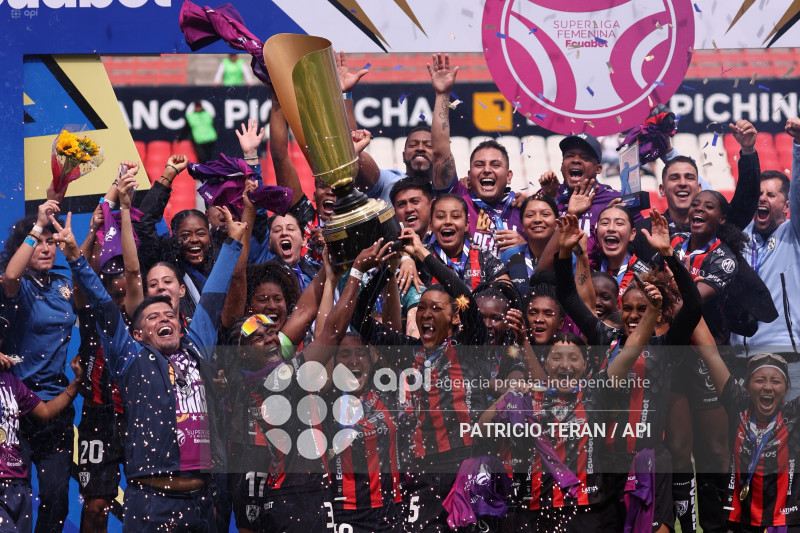 FBL FINAL SUPERLIGA FEMENINA DRAGONAS IDV VS GUERRERAS ALBAS LDU