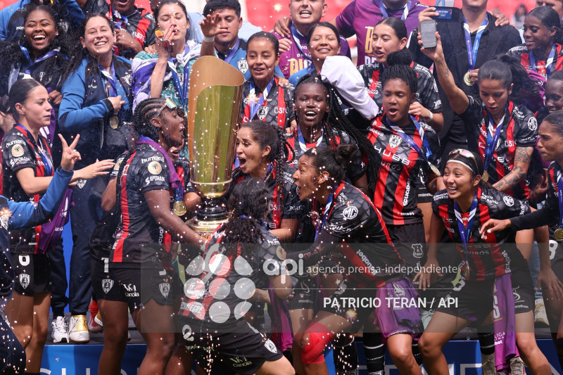 FBL FINAL SUPERLIGA FEMENINA DRAGONAS IDV VS GUERRERAS ALBAS LDU