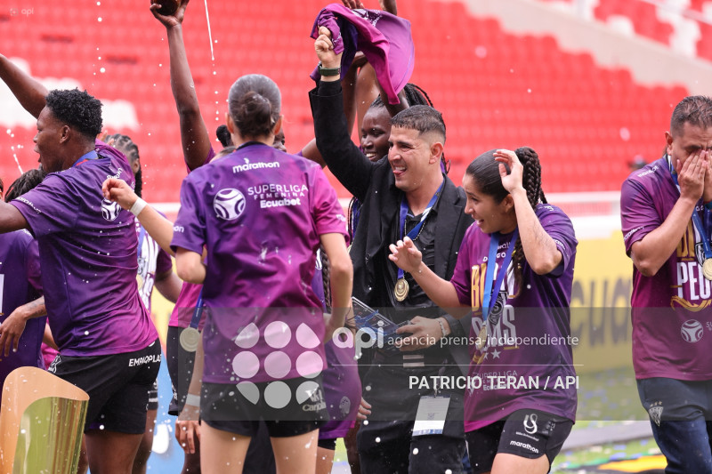 FBL FINAL SUPERLIGA FEMENINA DRAGONAS IDV VS GUERRERAS ALBAS LDU