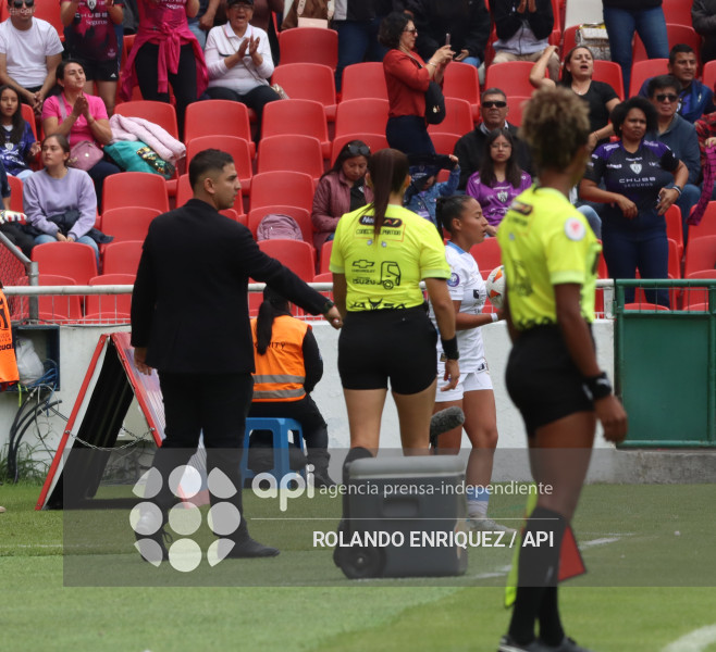 FBL FINAL SUPERLIGA FEMENINA DRAGONAS IDV VS GUERRERAS ALBAS LDU