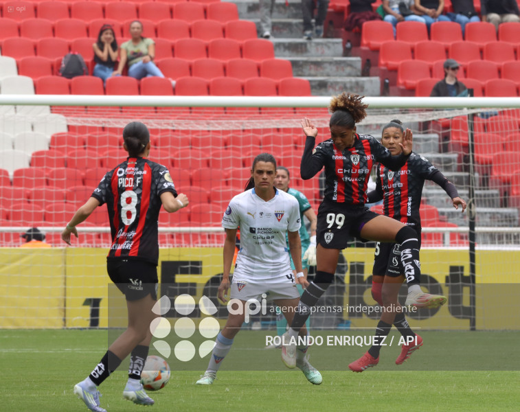 FBL FINAL SUPERLIGA FEMENINA DRAGONAS IDV VS GUERRERAS ALBAS LDU