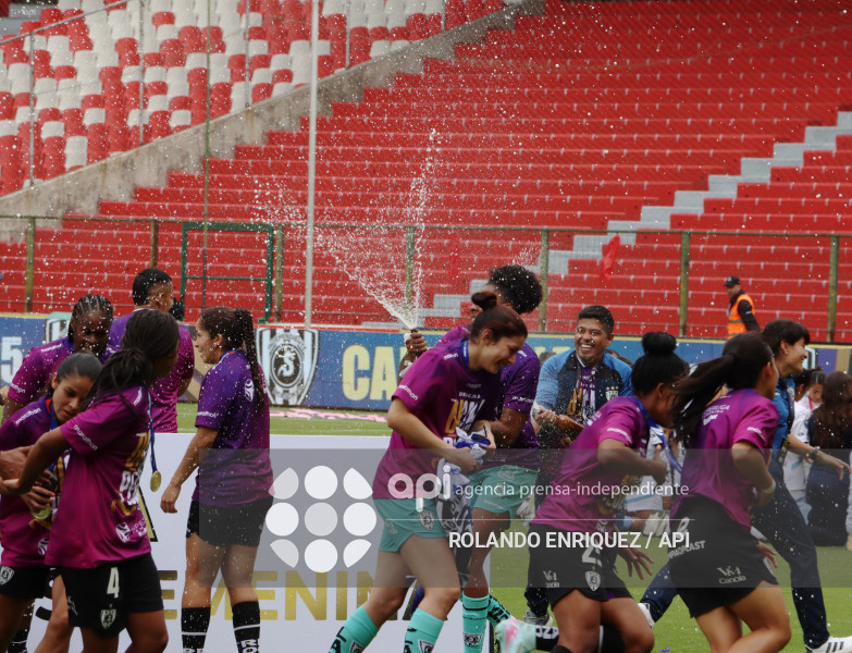 FBL FINAL SUPERLIGA FEMENINA DRAGONAS IDV VS GUERRERAS ALBAS LDU