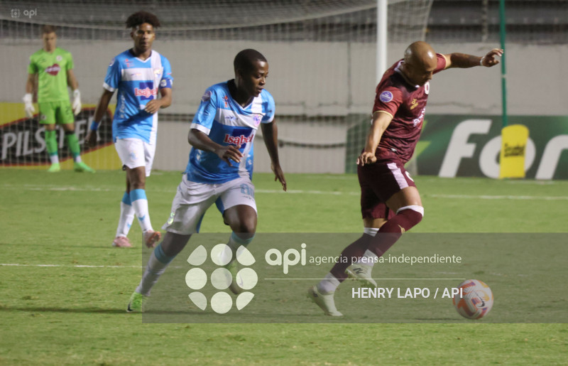 FBL LIGAECUABET VINOTINTO VS MANTA