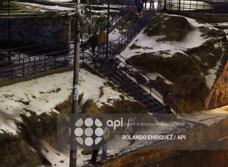 GRANIZO EN LA  LOMA DE PUENGASI