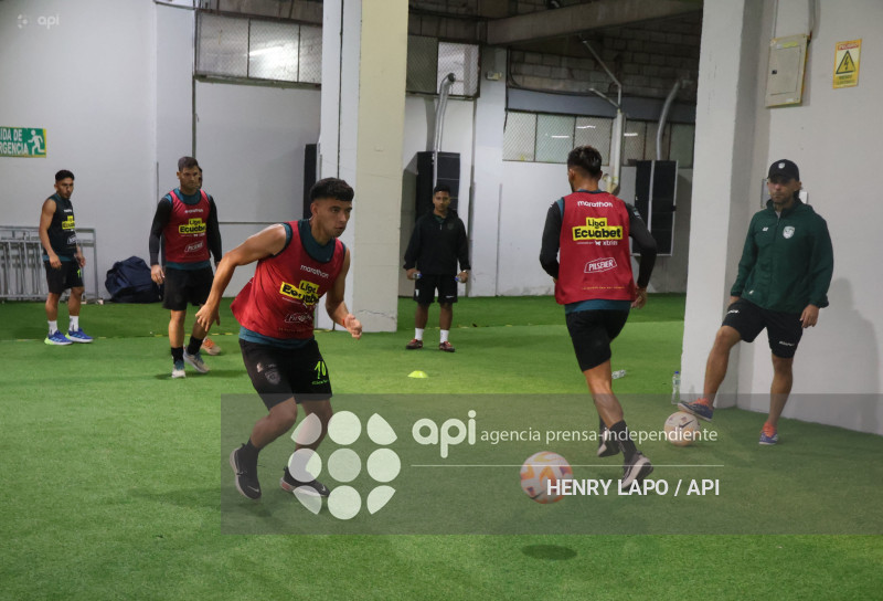 FBL LIGAECUABET AUCAS VS ORENSE