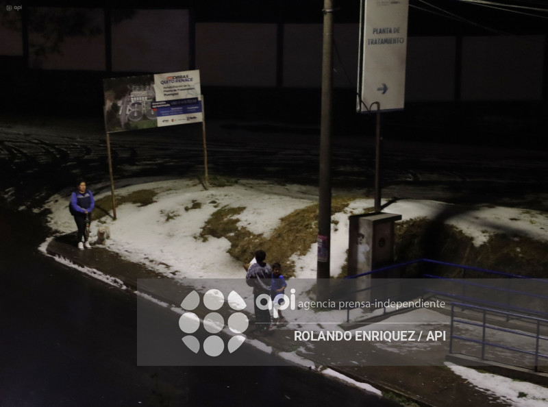 GRANIZO EN LA  LOMA DE PUENGASI