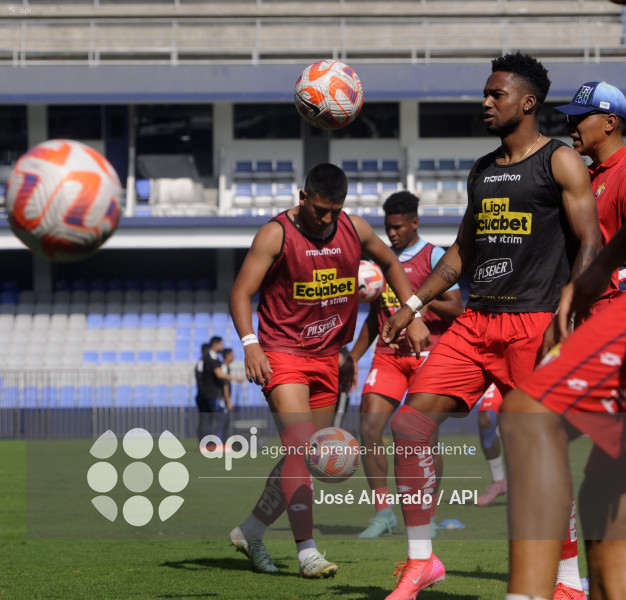 FBL-LIGAECUABET-EMELEC-NACIONAL