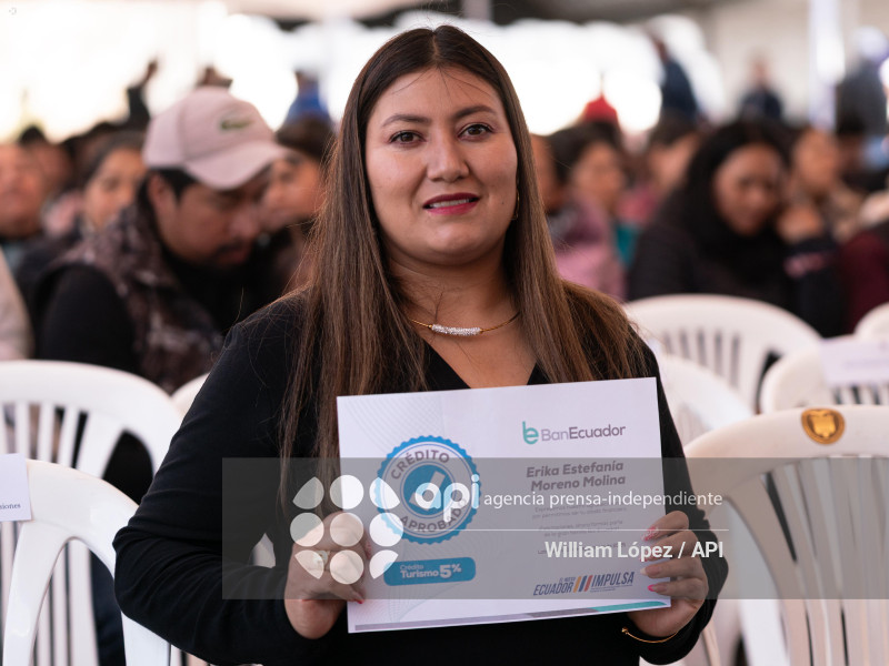 ENTREGA CREDITOS TURISMO