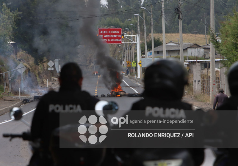 CIERRE VIAL TABACUNDO  EL CAJAS