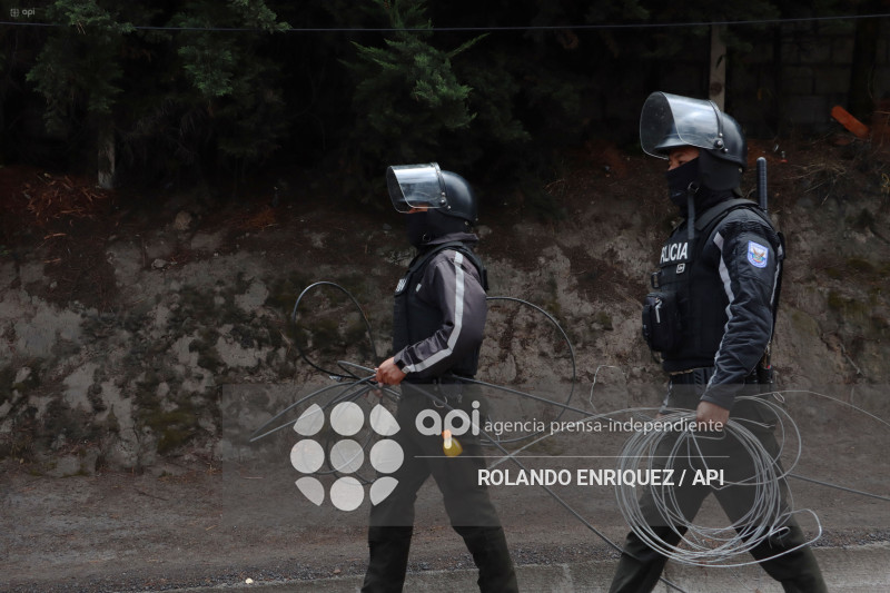 CIERRE VIAL TABACUNDO  EL CAJAS