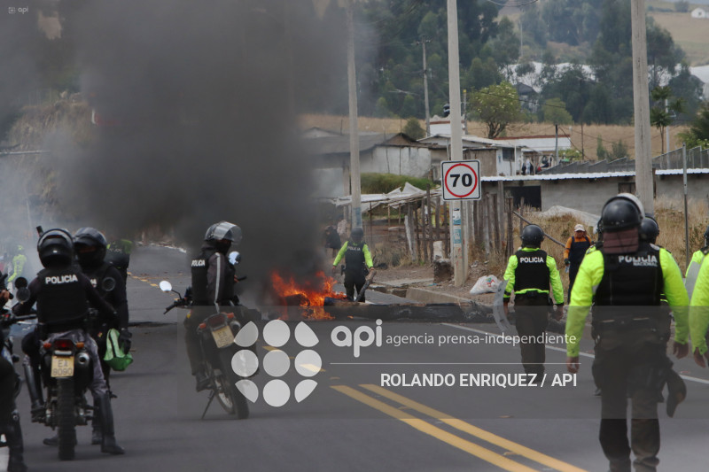 CIERRE VIAL TABACUNDO  EL CAJAS