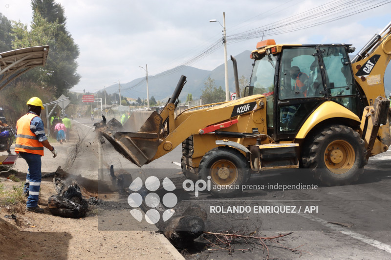 CIERRE VIAL TABACUNDO  EL CAJAS