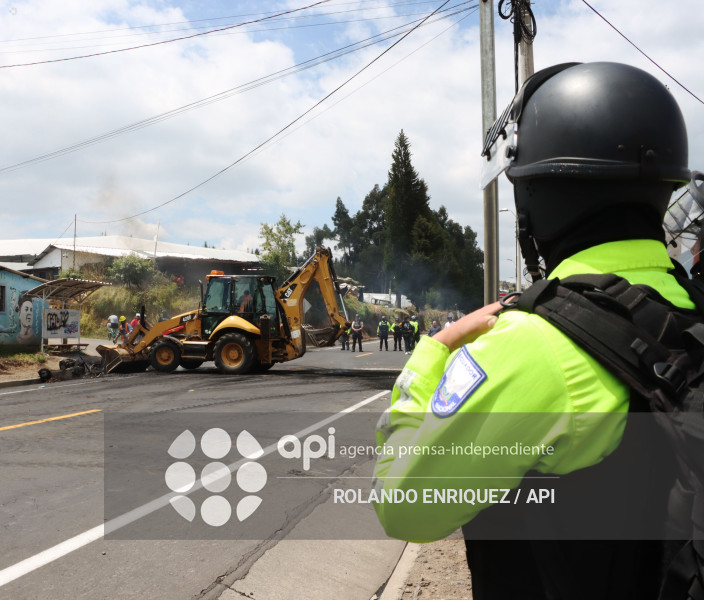 CIERRE VIAL TABACUNDO  EL CAJAS