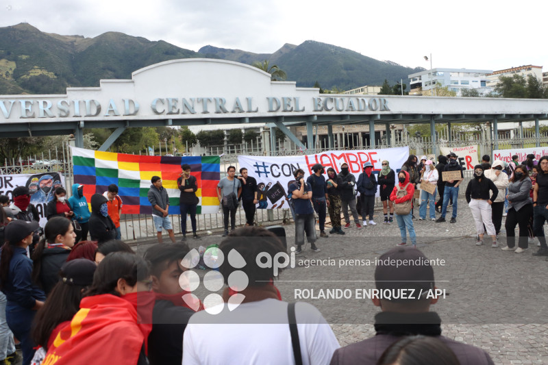 ESTUDIANTES DE LA CENTRAL PROTESTAN FISCALIA DE FLAGRANCIA