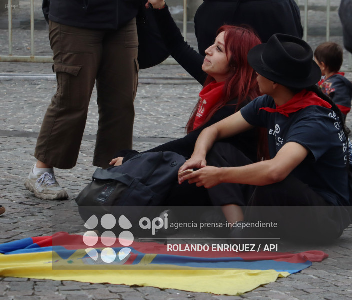 ESTUDIANTES DE LA CENTRAL PROTESTAN FISCALIA DE FLAGRANCIA
