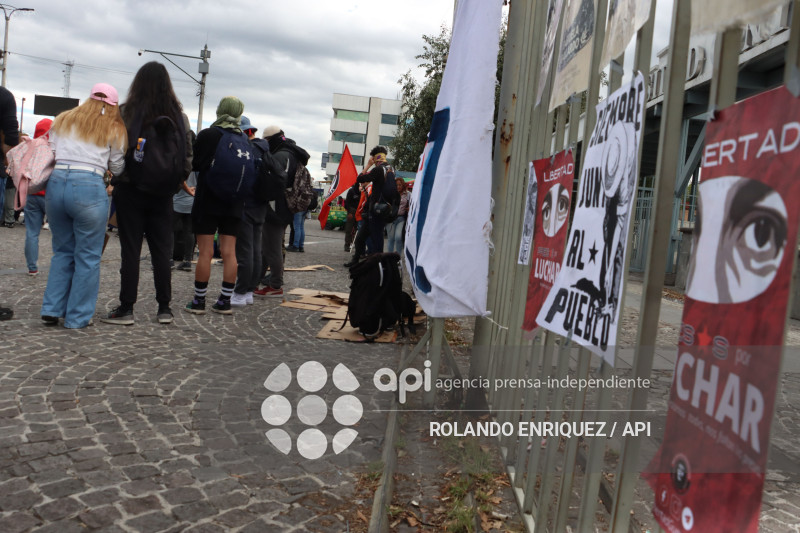 ESTUDIANTES DE LA CENTRAL PROTESTAN FISCALIA DE FLAGRANCIA