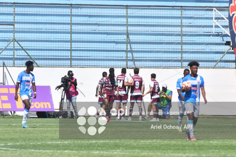 FBL-LIGA ECUABET-MANTA-MACARA