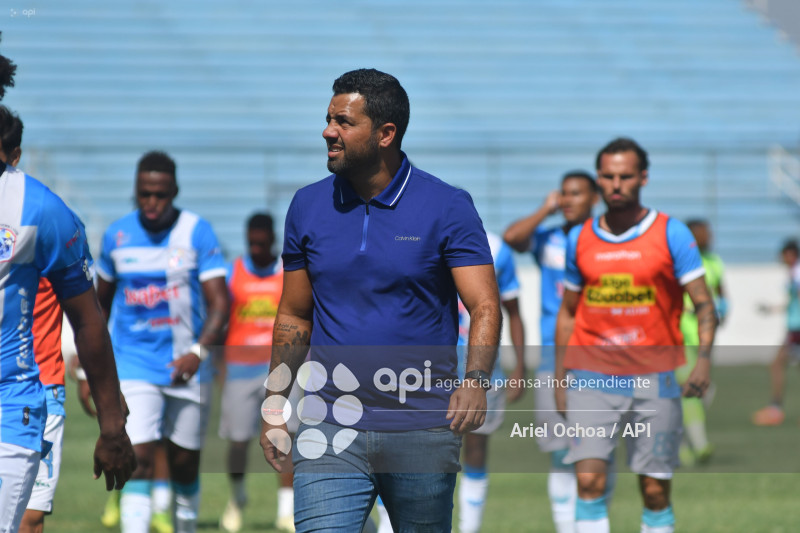 FBL-LIGA ECUABET-MANTA-MACARA