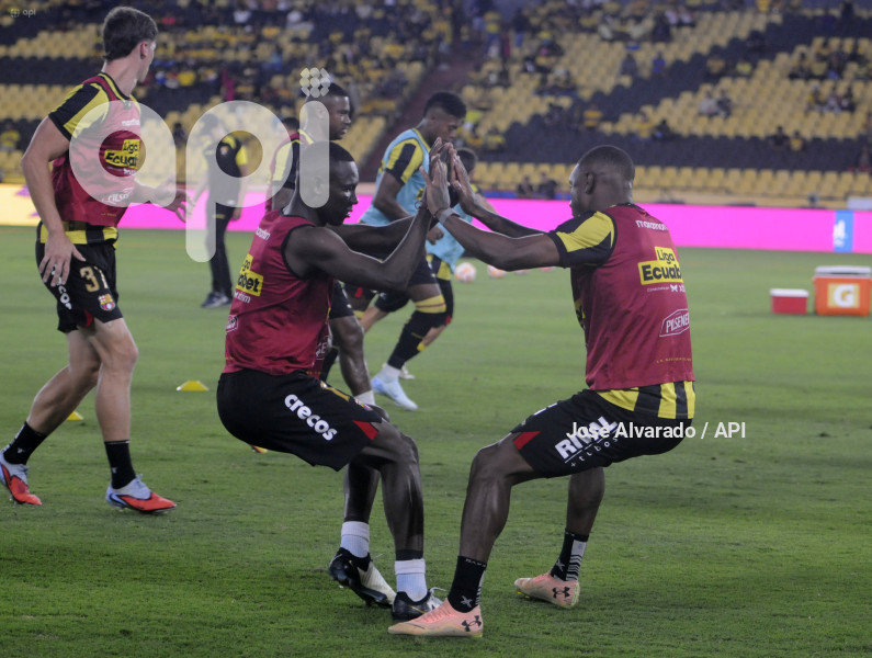 FBL-LIGAECUABET-BARCELONA-AUCAS