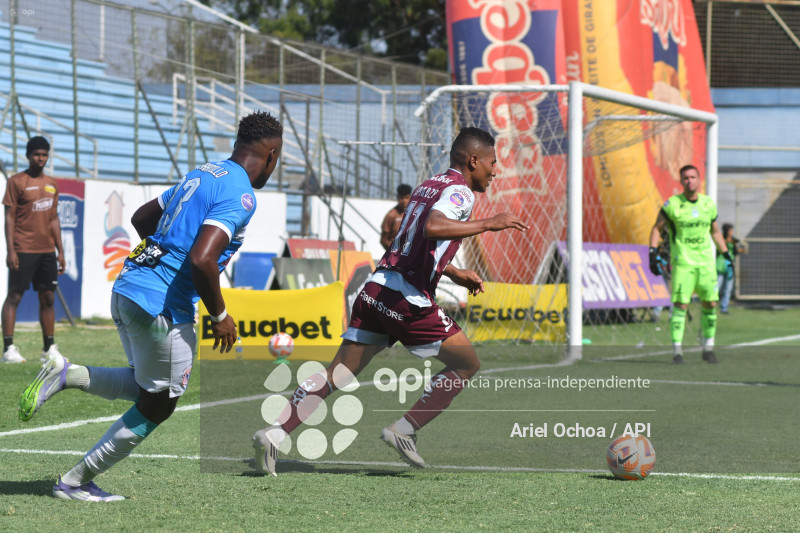FBL-LIGA ECUABET-MANTA-MACARA