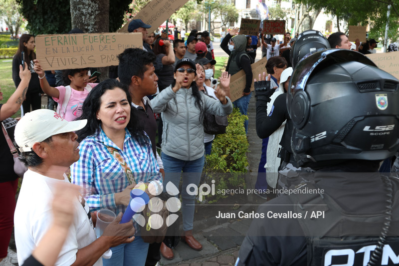 MARCHA-IBARRA-DANIEL NOBOA-PARO NACIONAL-MANIFESTACIONES