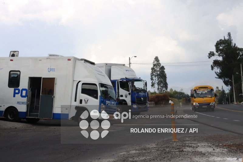 PARO DIFICULTA LA MOVILIDAD EN TABACUNDO