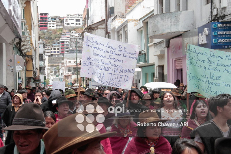 MARCHA PACIFICA INDIGENA EN AMBATO