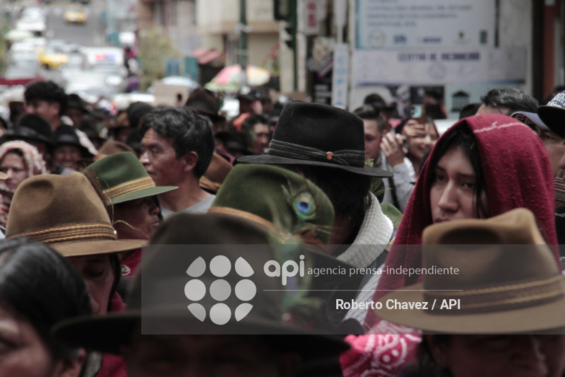 MARCHA PACIFICA INDIGENA EN AMBATO