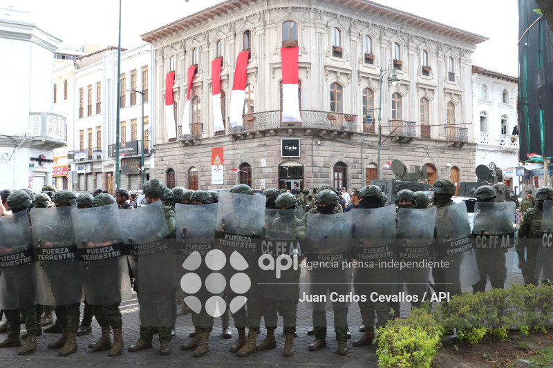 MARCHA-IBARRA-DANIEL NOBOA-PARO NACIONAL-MANIFESTACIONES