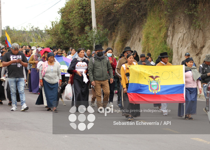 LUIS EFRAIN FUÉREZ BONILLA-COTACACHI-QUIROGA-FUNERAL-PARO NACIONAL-MANIFESTACIONES